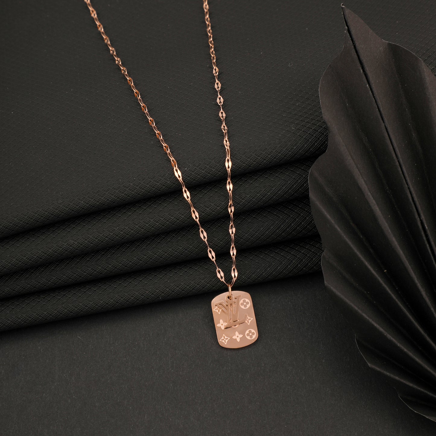 ARMY TAG PEDANT ROSEGOLD NECKLACE