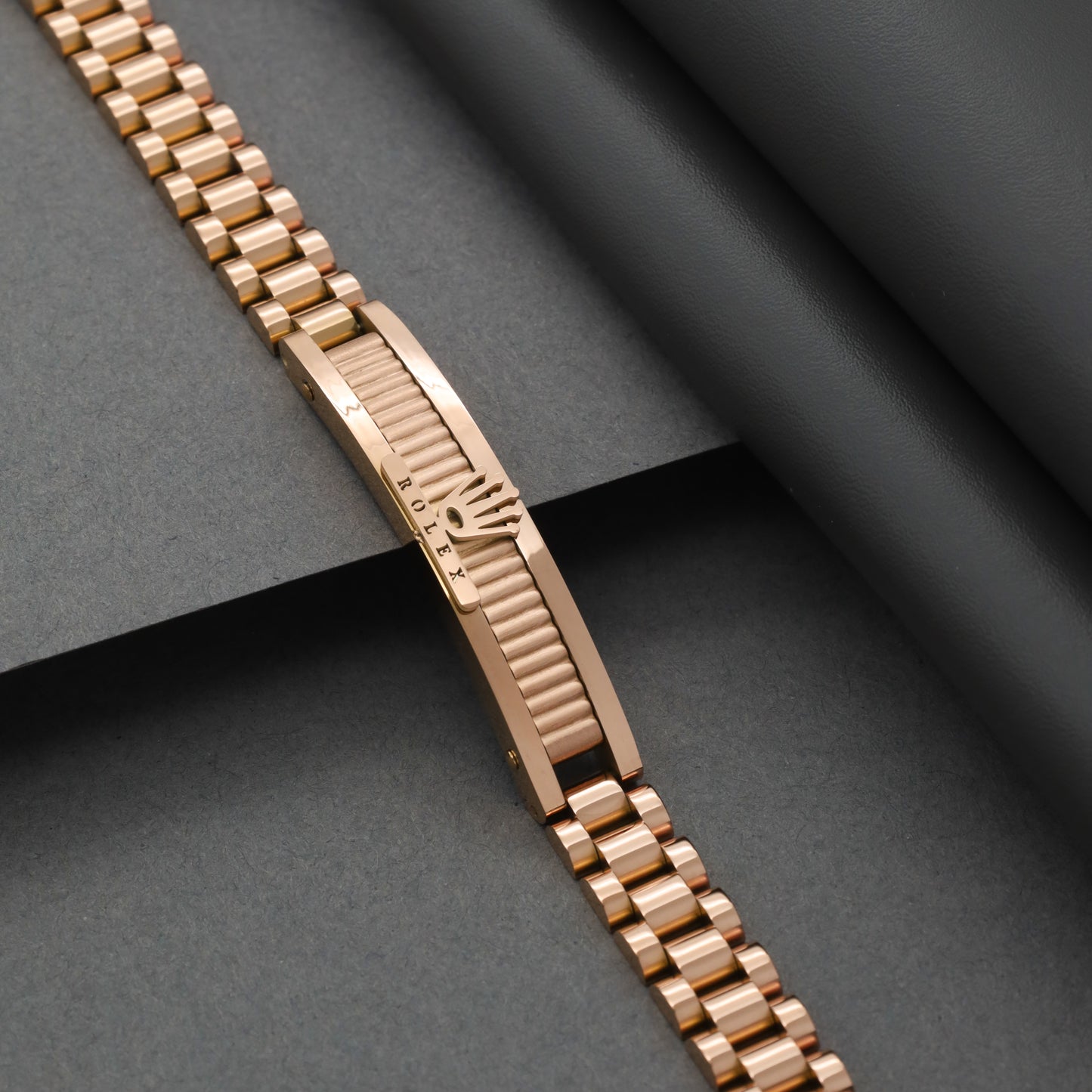 Luxuries Rosegold Bracelet SSB003