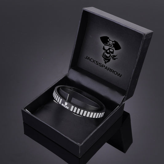 VENOM BLACK AND WHITE KADA